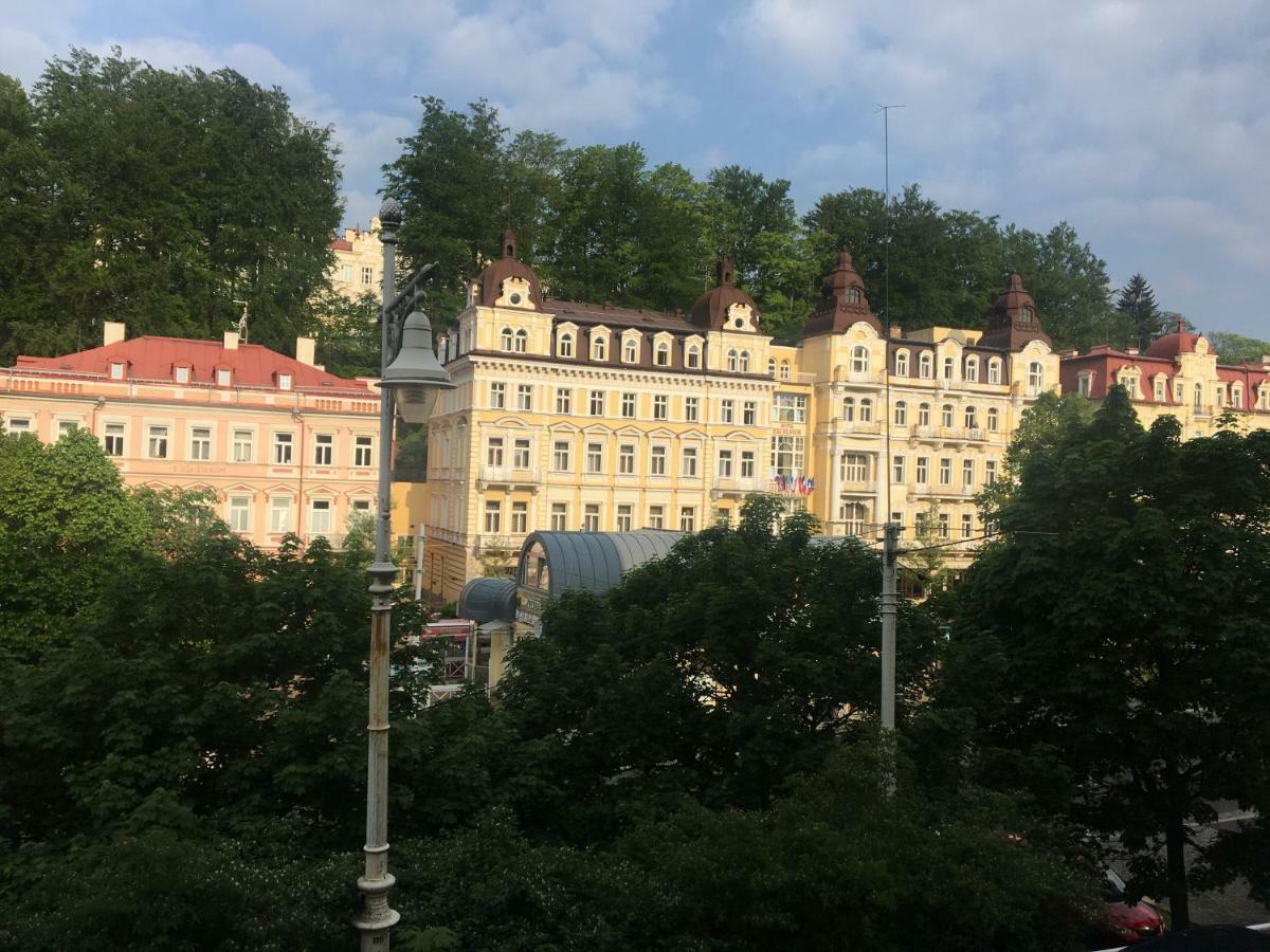 Apartamento Residenz Emilia Mariánské Lázně Exterior foto